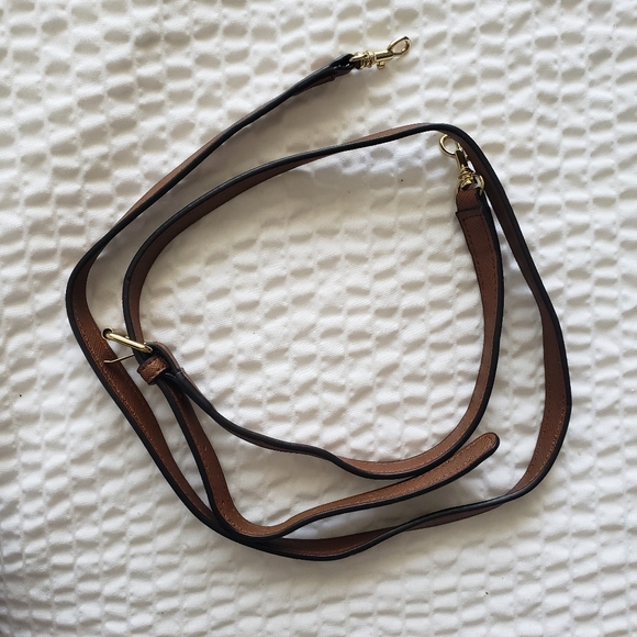 Calvin Klein Small Crossbody Bag/ Clutch - Picture 4 of 5